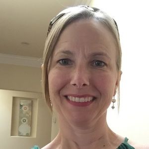 Meet your Posher, Adrin